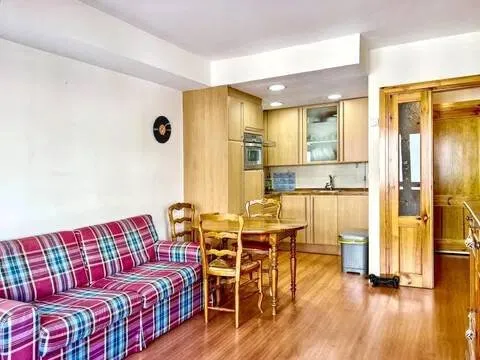Appartement 42 m² à Jaca