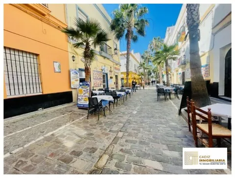 Pis de 52 m² a Cádiz