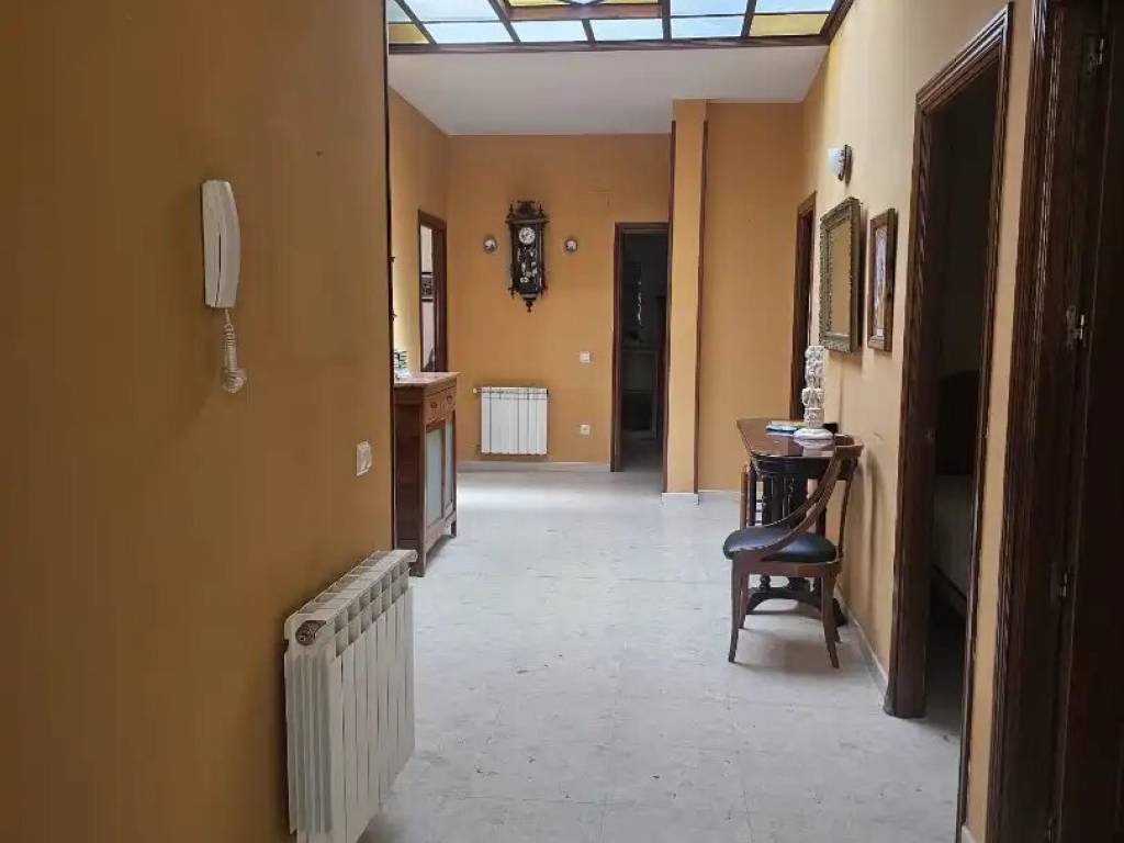 Casa de 90 m² en Herencia