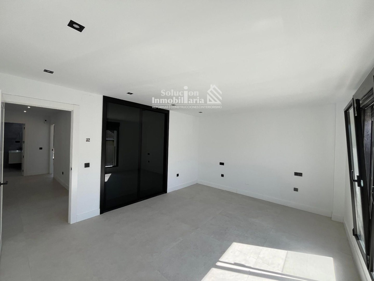 Maison 500 m² à Villamayor