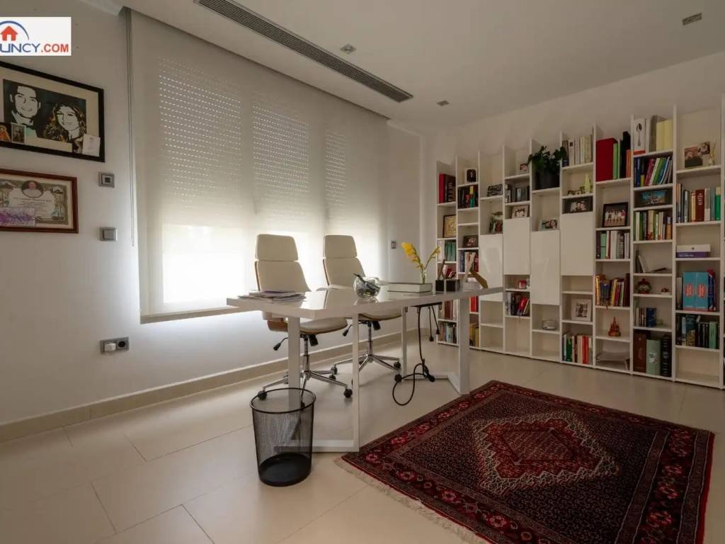 Casa de 372 m² en Dos Hermanas