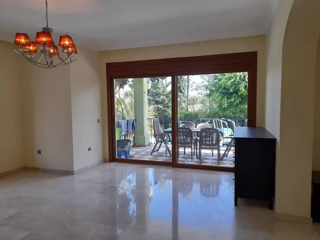 Casa de 752 m² en Estepona