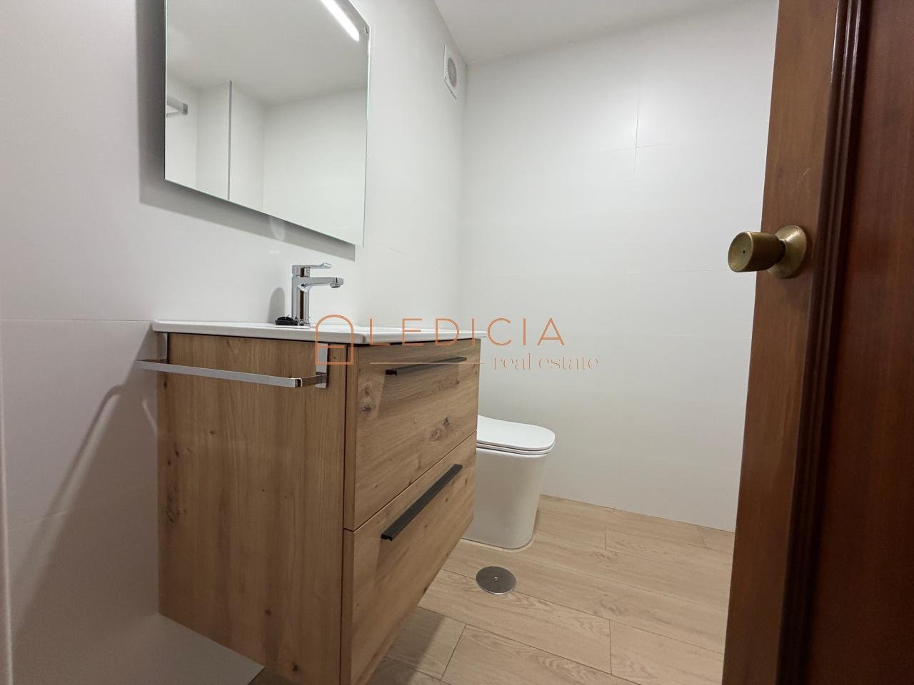 Piso de 90 m² en Vigo