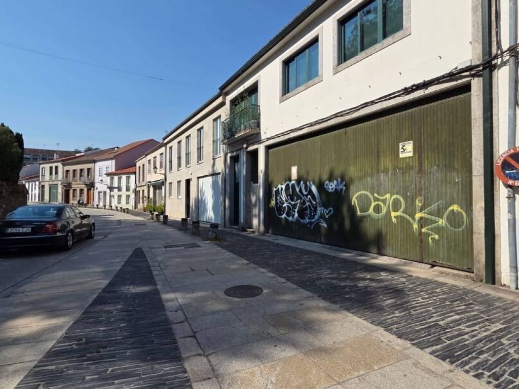 Piso de 140 m² en Santiago de Compostela