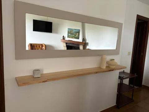 Casa de 85 m² en Oleiros