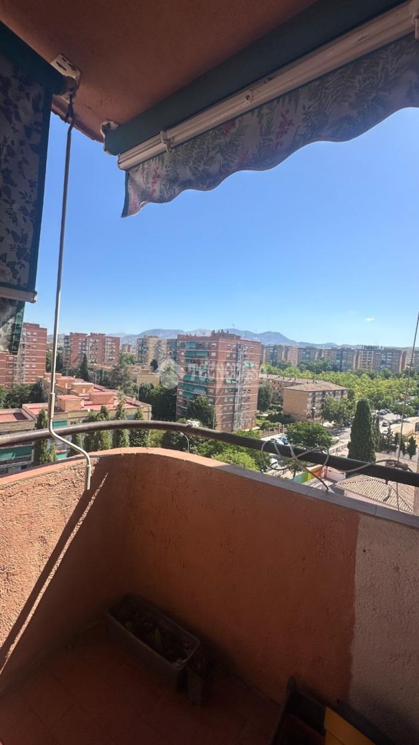 Piso de 102 m² en Granada