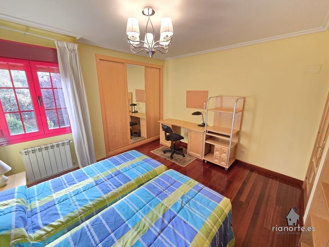 Piso de 81 m² en Avilés