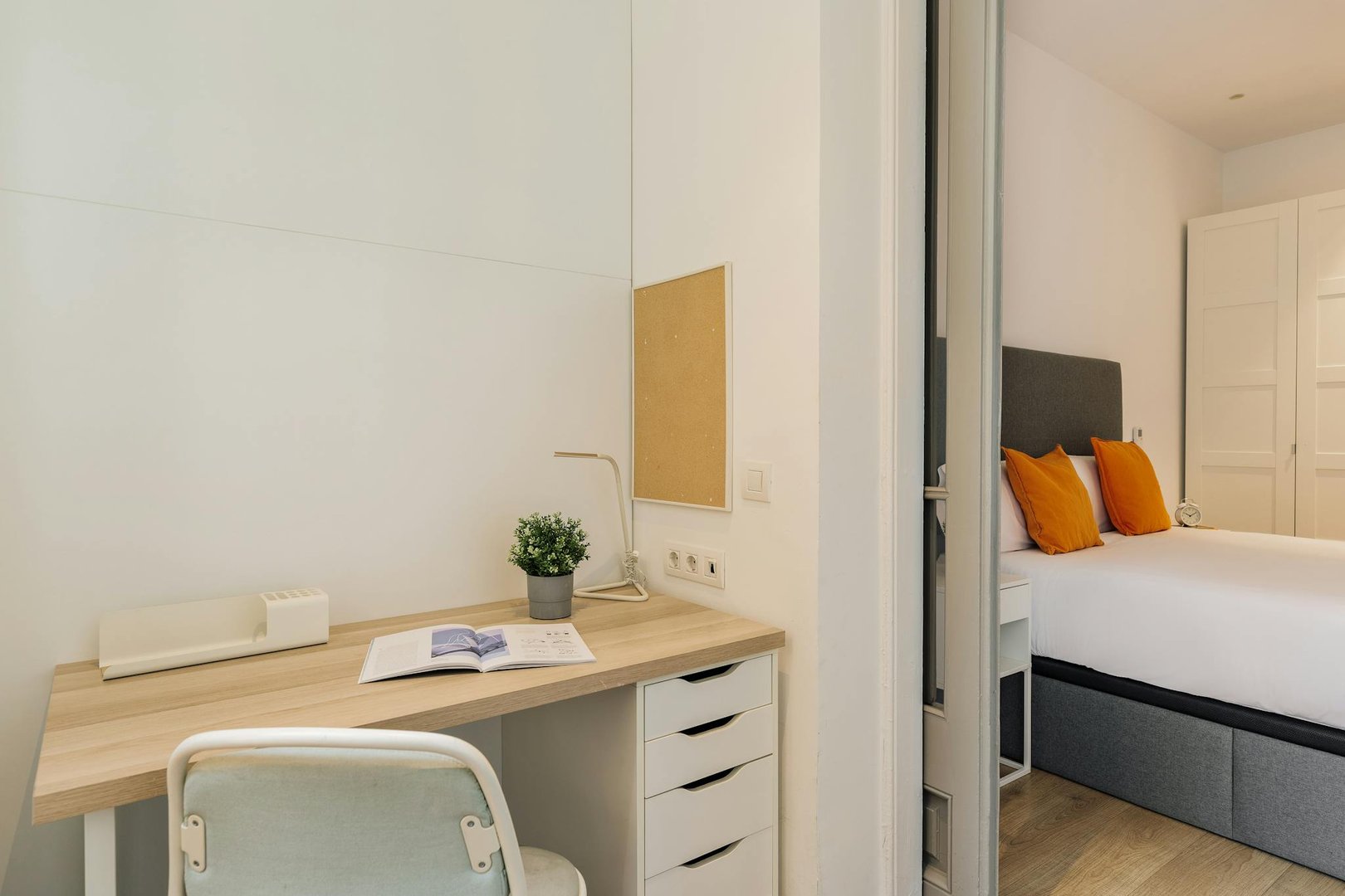 Habitación 100 m², Barcelona