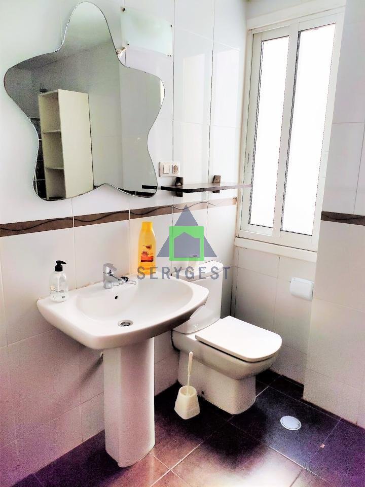 Habitación 90 m², Ourense
