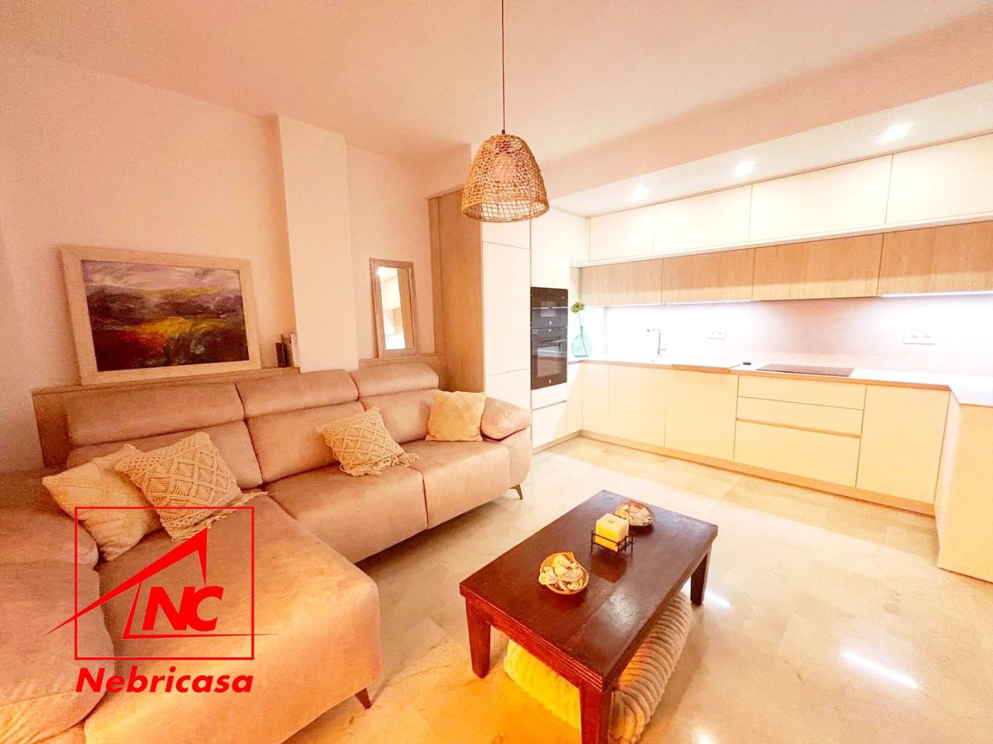 Piso de 85 m² en Rota