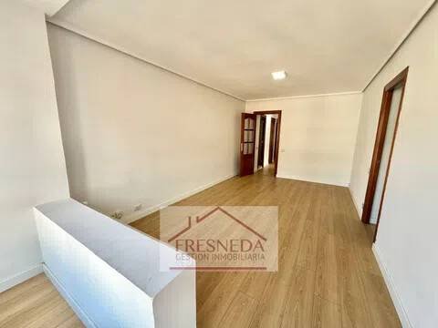 Piso de 87 m² en Oviedo