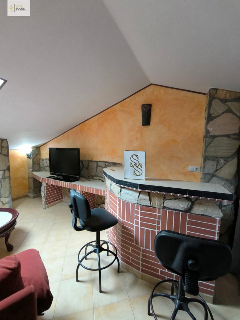 Casa de 140 m² a Hazas de Cesto