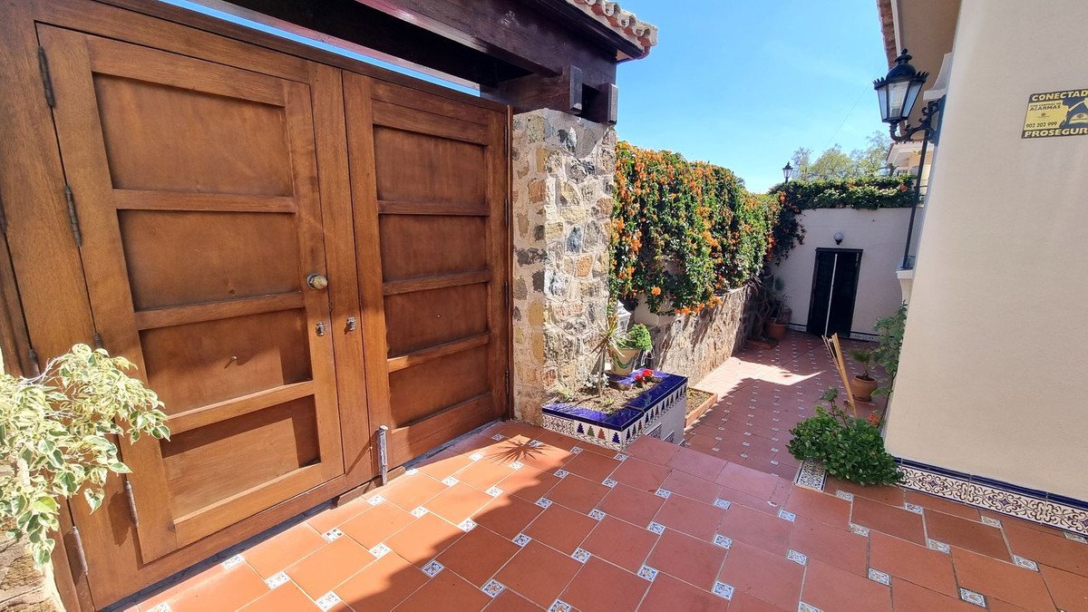 Casa de 593 m² en Luque