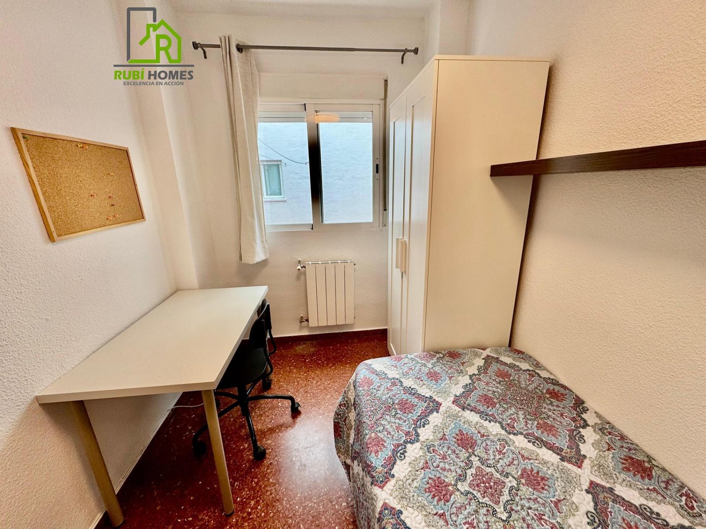 Piso de 100 m² en Granada