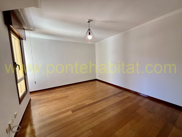 Piso de 55 m² en Pontevedra