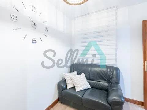 Piso de 74 m² en Oviedo