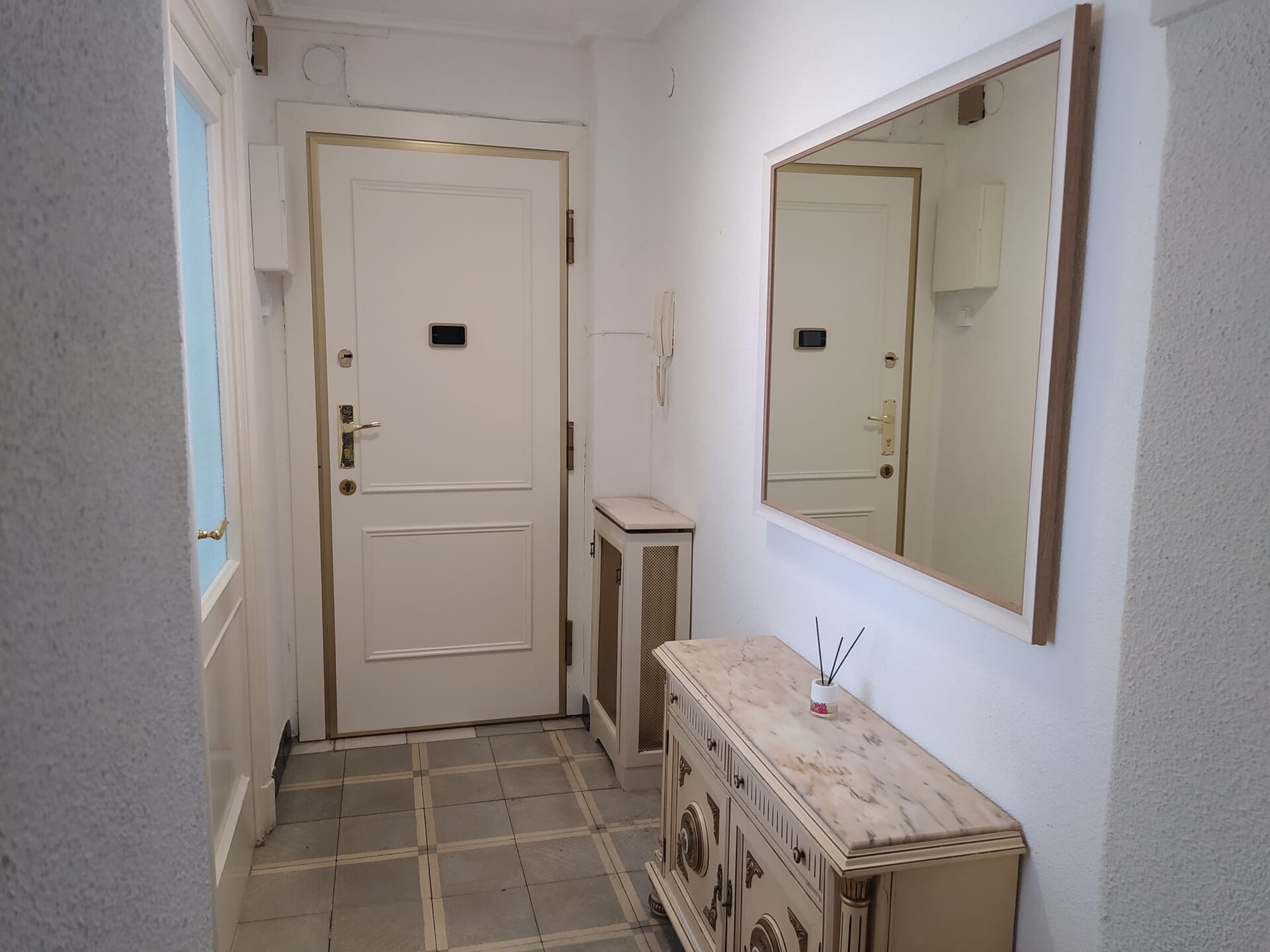 Piso de 110 m² en Zaragoza