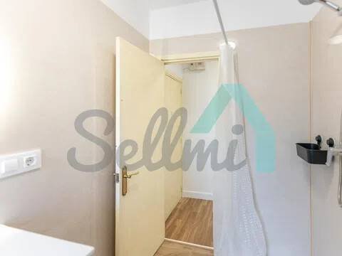Pis de 58 m² a Llangréu / Langreo