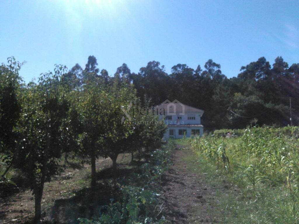 Piso de 90 m² en Boiro