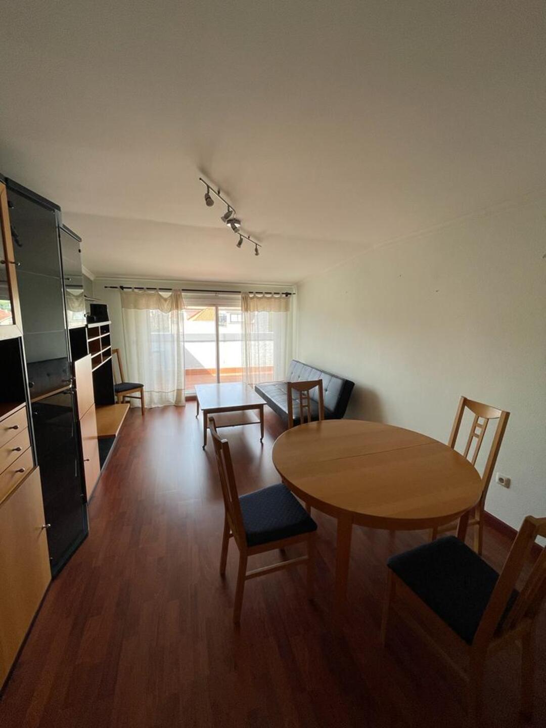 Piso de 80 m² en Poio