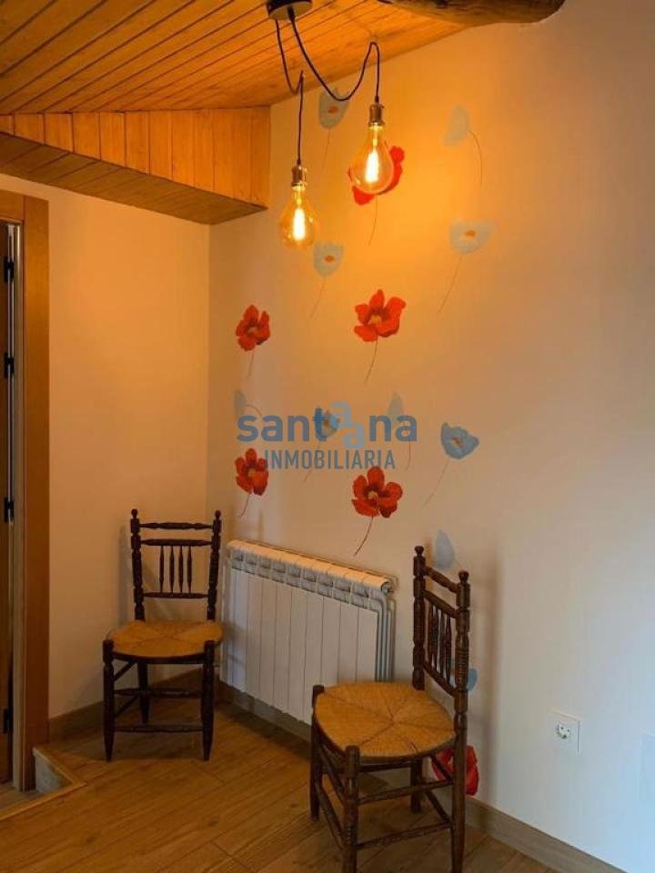 Casa de 140 m² en Villaturiel