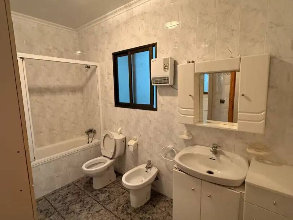 Piso de 263 m² en Munera