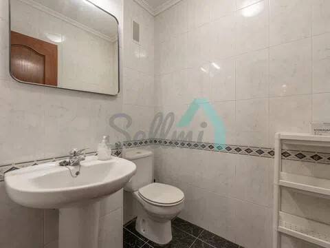 Piso de 80 m² en Oviedo