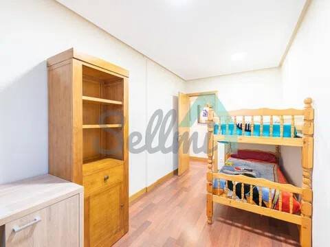 Piso de 103 m² en Oviedo