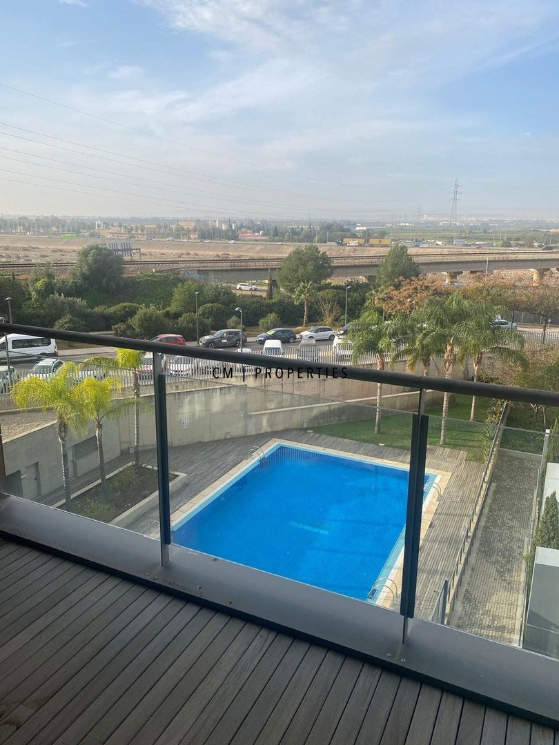 Wohnung 100 m² in Valencia