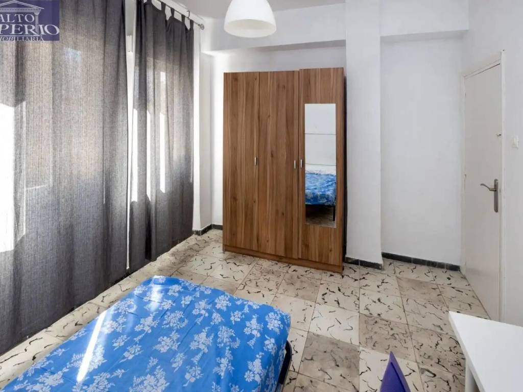 Piso de 105 m² en Granada