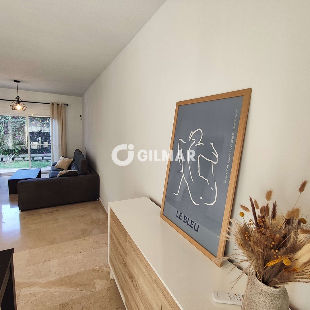 Casa de 220 m² en Estepona