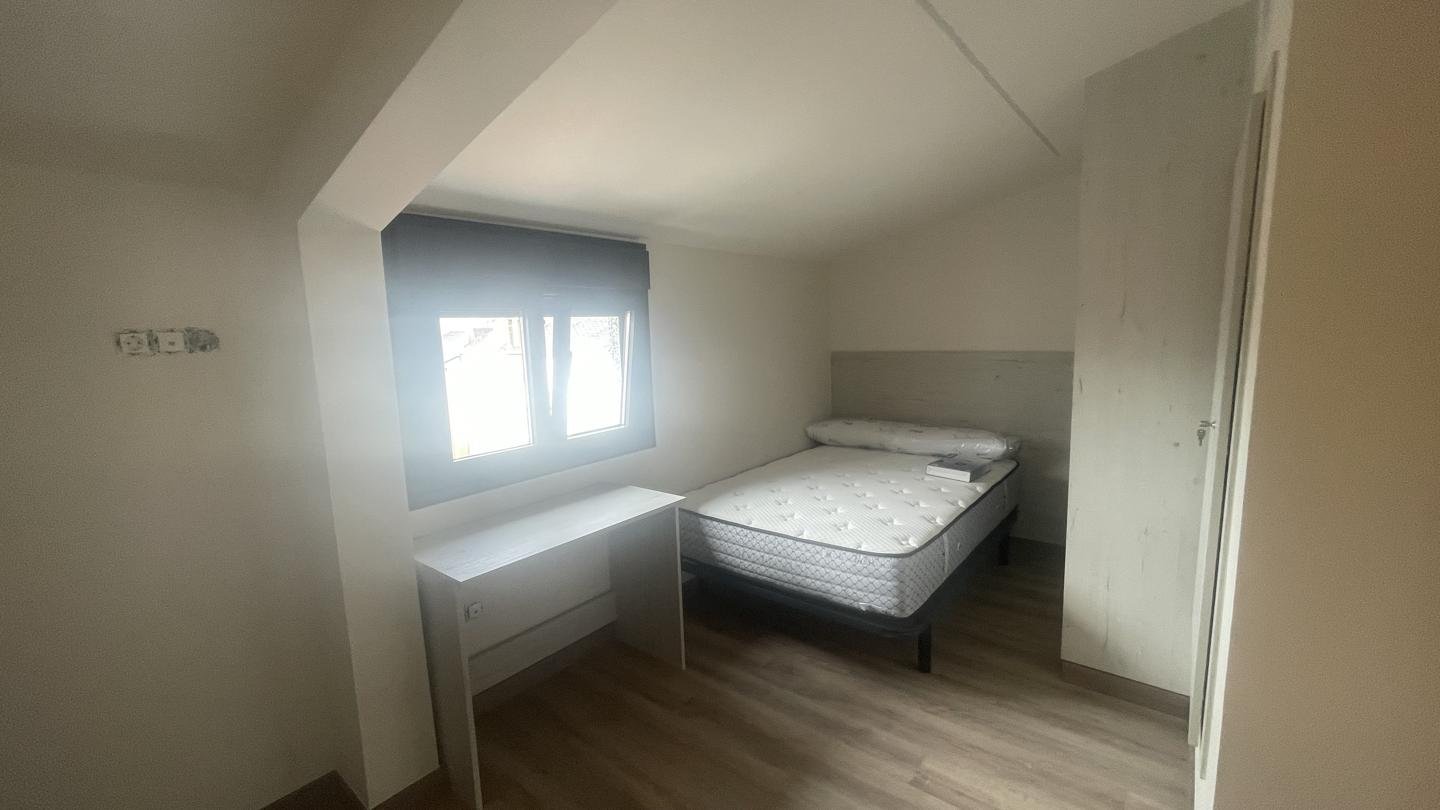 Habitación 200 m², Ponferrada
