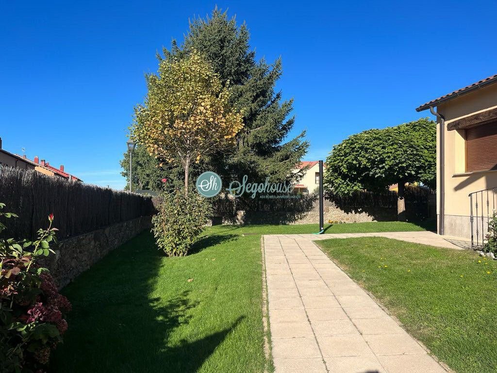 Casa de 150 m² en Palazuelos de Eresma