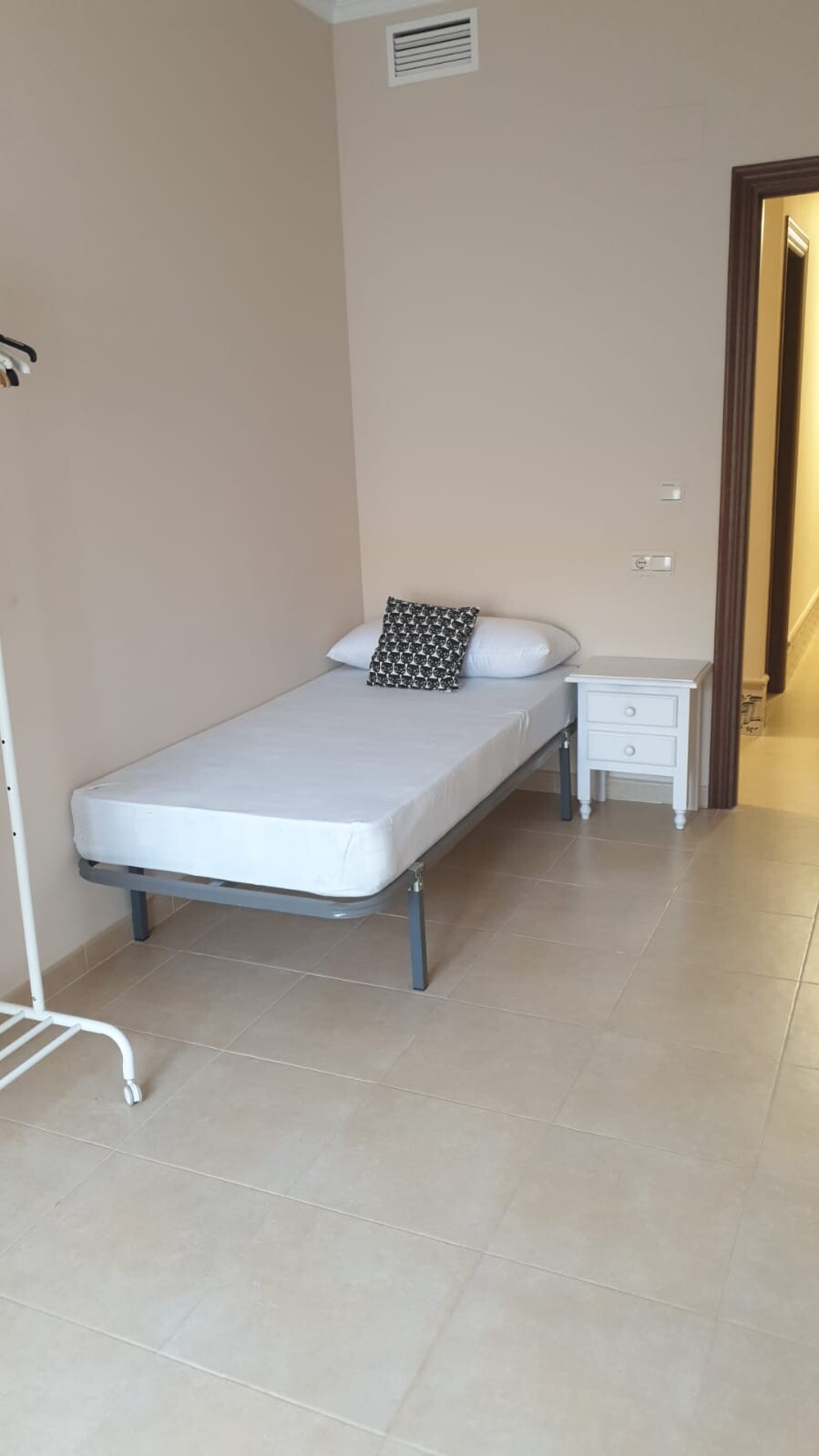 Flat 140 m² in Beas
