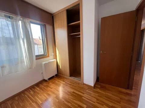 Pis de 80 m² a Oleiros