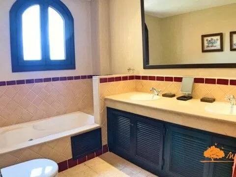 Pis de 195 m² a San Roque
