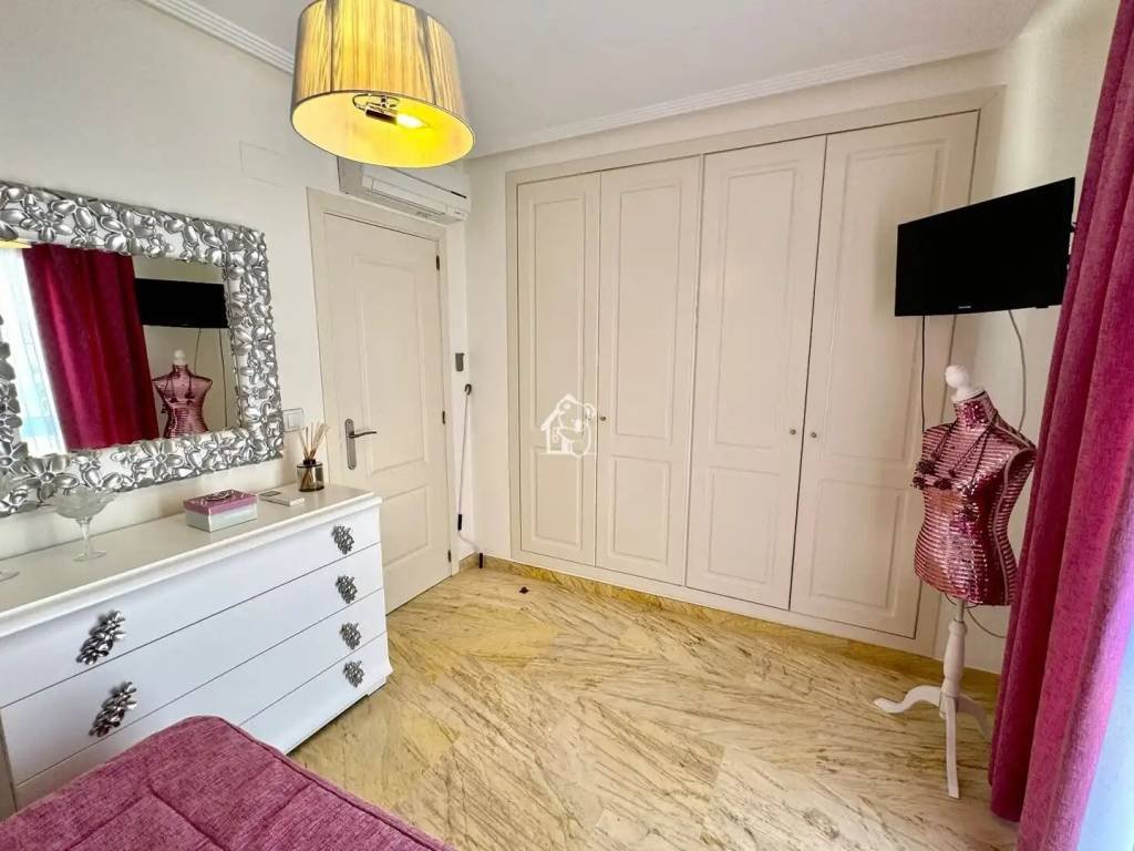 Casa de 200 m² en Orihuela