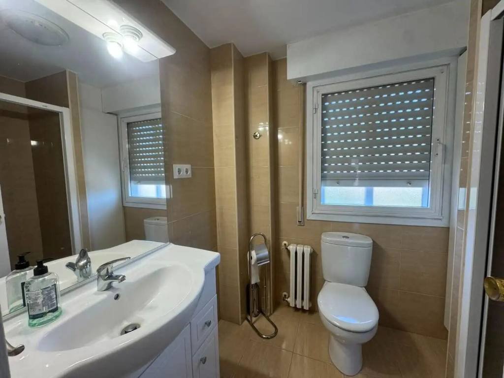 Pis de 91 m² a Ourense
