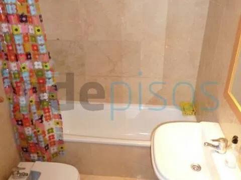 Piso de 60 m² en Santander