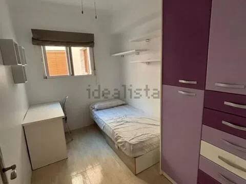 Piso de 100 m² en Almería