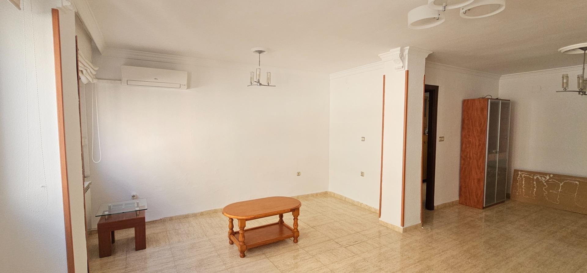 Piso de 83 m² en Granada