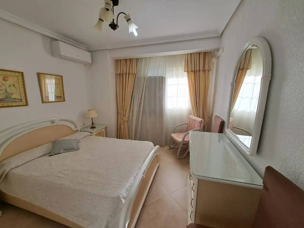 Piso de 65 m² en Benalmádena
