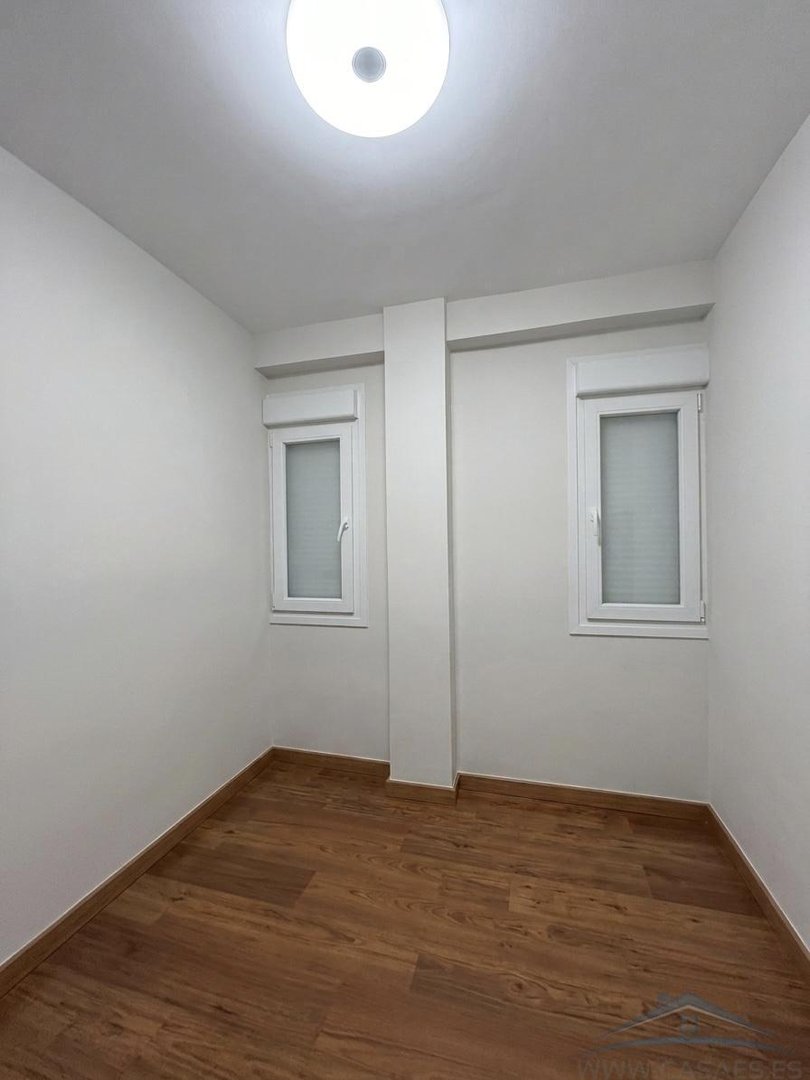 Piso de 140 m² en Almería