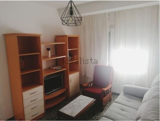 Piso de 75 m² en Almería