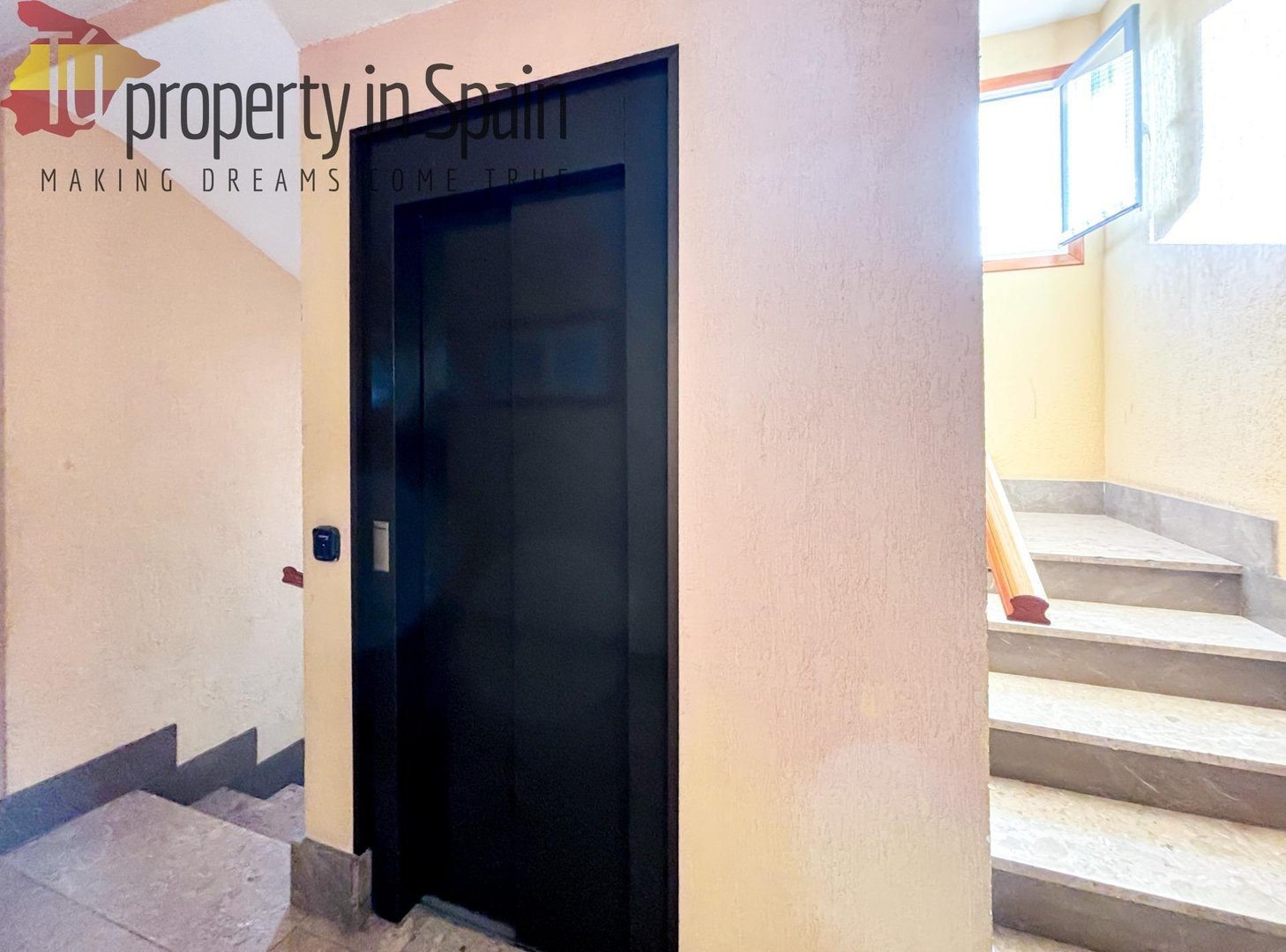 Habitación 92 m², Alicante