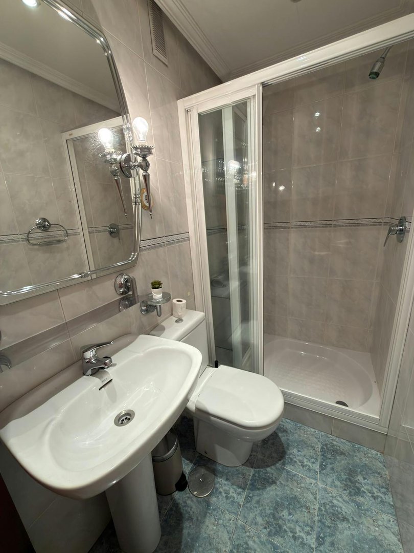 Habitación 110 m², Madrid