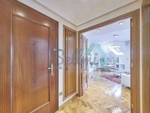 Piso de 70 m² en Oviedo