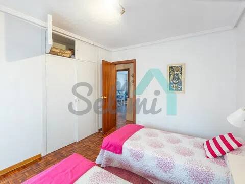 Piso de 98 m² en Castrillón
