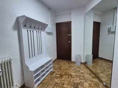 Habitación 100 m², Ávila