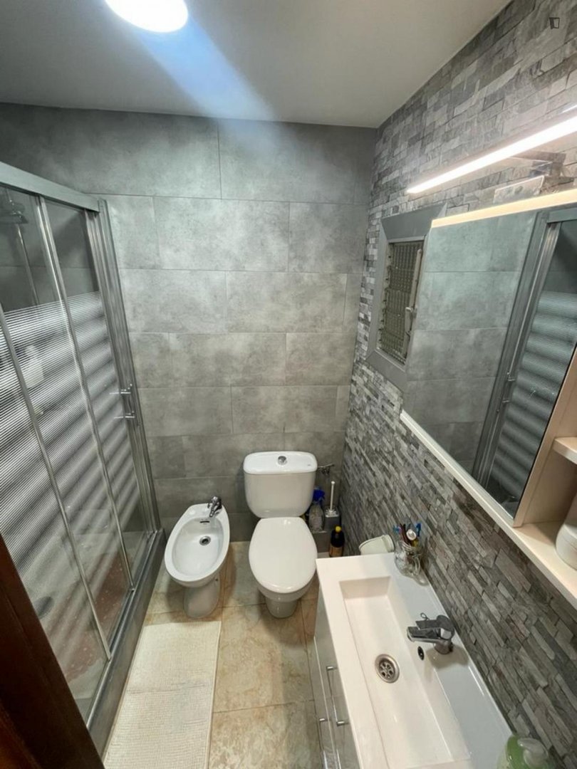 Habitació de lloguer, Esplugues de Llobregat